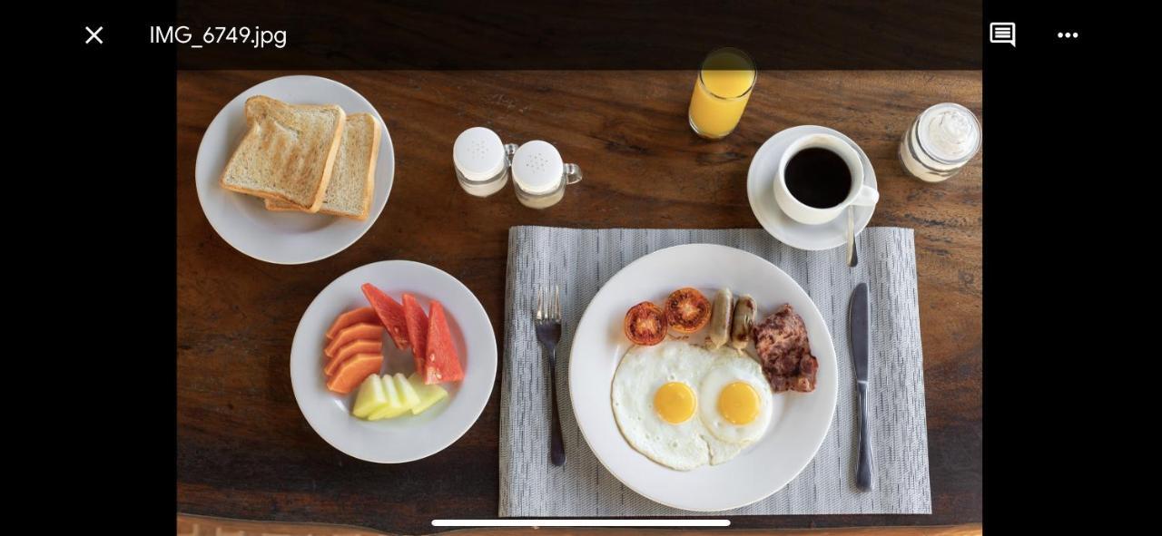 Cempaka Mas Guest House Canggu エクステリア 写真
